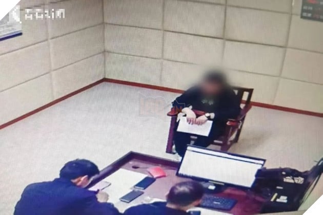 Nam thanh nien trom hon 150 may tinh bang cua cong ty de donate cac nu streamer 3 Nam thanh niên trộm hơn 150 máy tính bảng của công ty để donate các nữ streamer 3