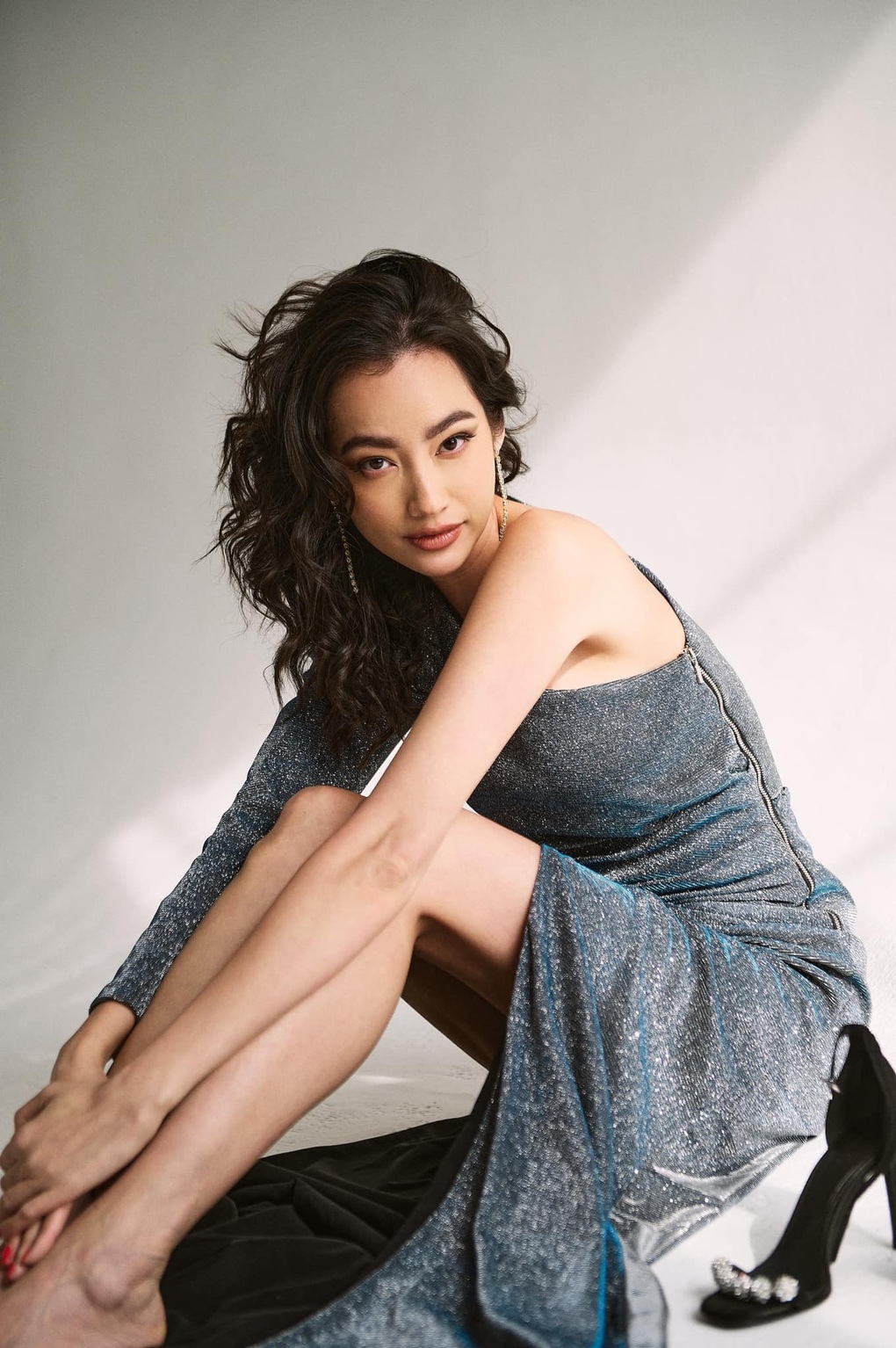 Hoa hậu 8x ly hôn chồng Việt kiều: Vỡ mộng vì 1 câu nói, mắc căn bệnh khiến ngoại hình thay đổi- Ảnh 2. Hoa hậu 8x ly hôn chồng Việt kiều: Vỡ mộng vì 1 câu nói, mắc căn bệnh khiến ngoại hình thay đổi- Ảnh 2.