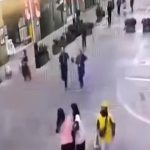 Bể bơi vô cực tràn nước như thác đổ, quét trôi hàng chục người ở Trung Quốc trung quoc 12354506 1743228816808249760618 0 36 386 654 crop 1743228821242620405262jpg