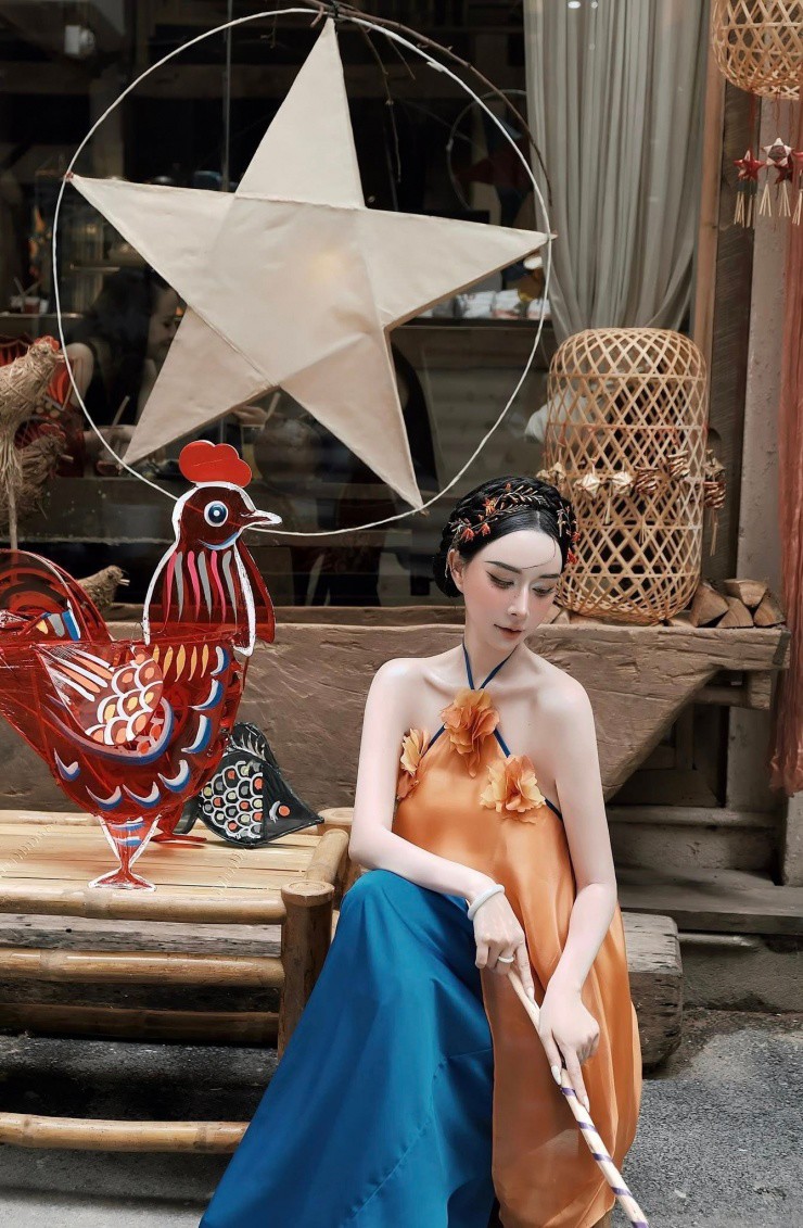 Thiếu nữ nô nức check-in Trung thu - 4