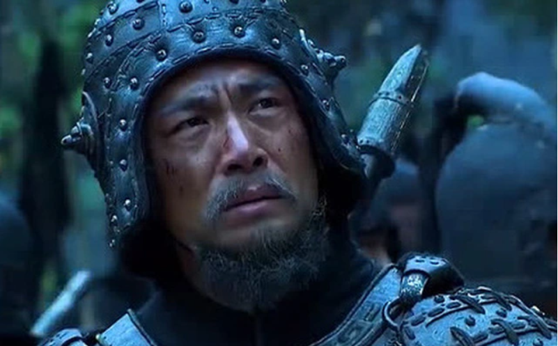 Vị tướng khét tiếng đến mức quân địch thấy cờ liền bỏ chạy: Một chọi ba, khí phách sánh ngang Lữ Bố- Ảnh 4.