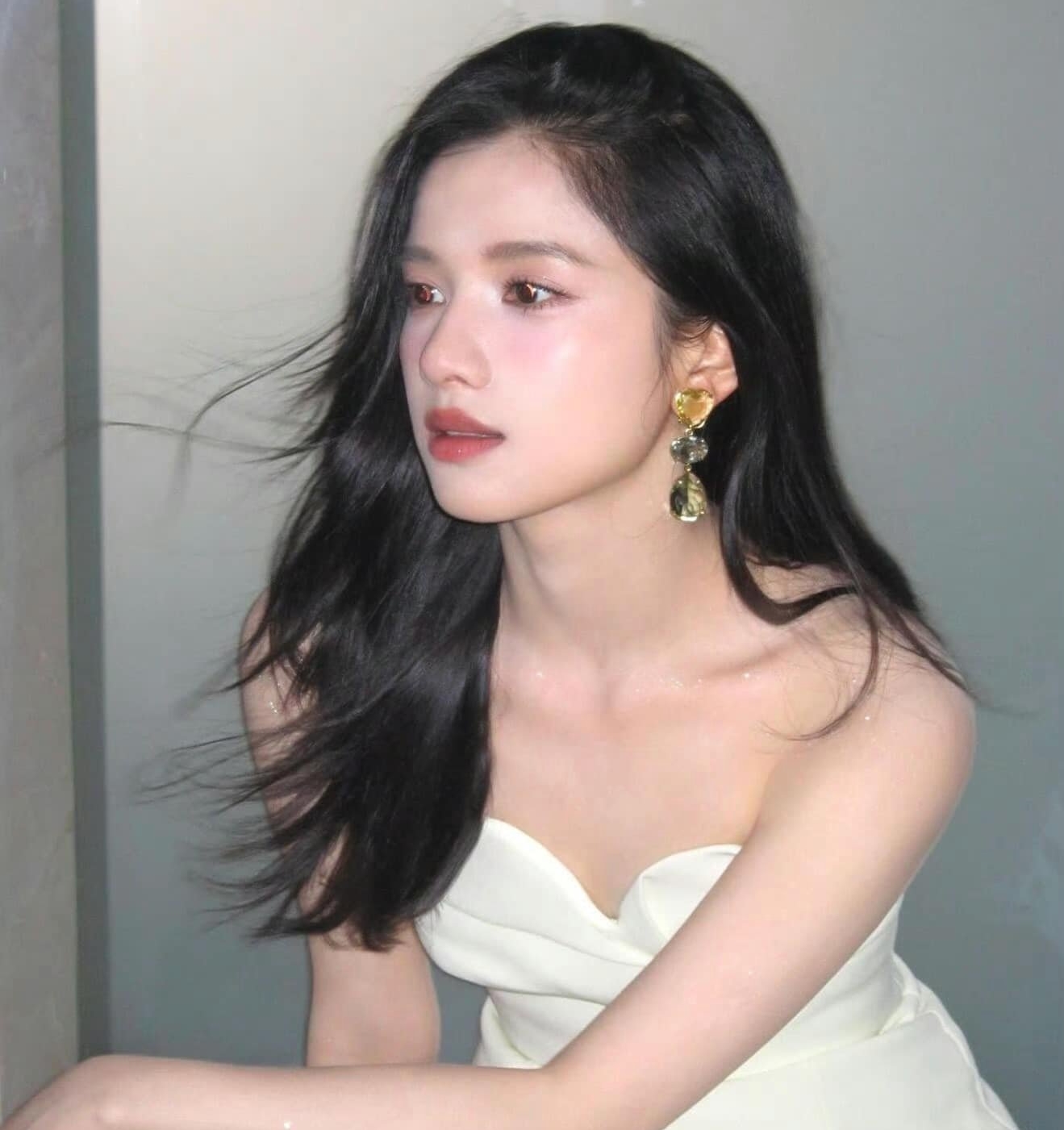 Phim cổ trang mới chiếu đã được khen nức nở: Nam chính đẹp nhất Trung Quốc, nữ chính là công chúa từ phim đến đời- Ảnh 6.