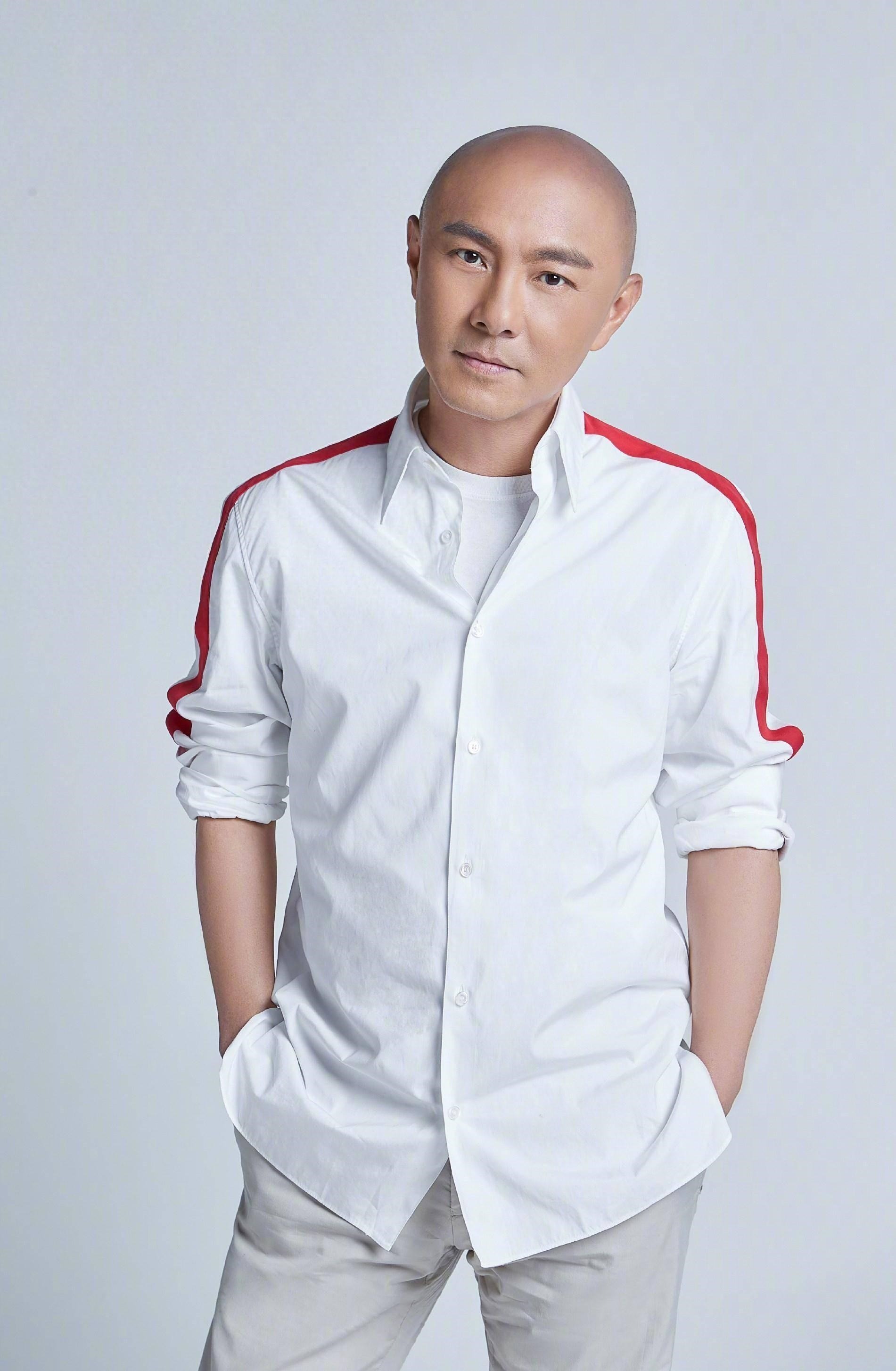 Quá khứ gây sốc của Tạ Đình Phong: Đánh hội đồng đàn anh thừa sống thiếu chết, ngồi tù vì tội lỗi khó tha thứ- Ảnh 3.