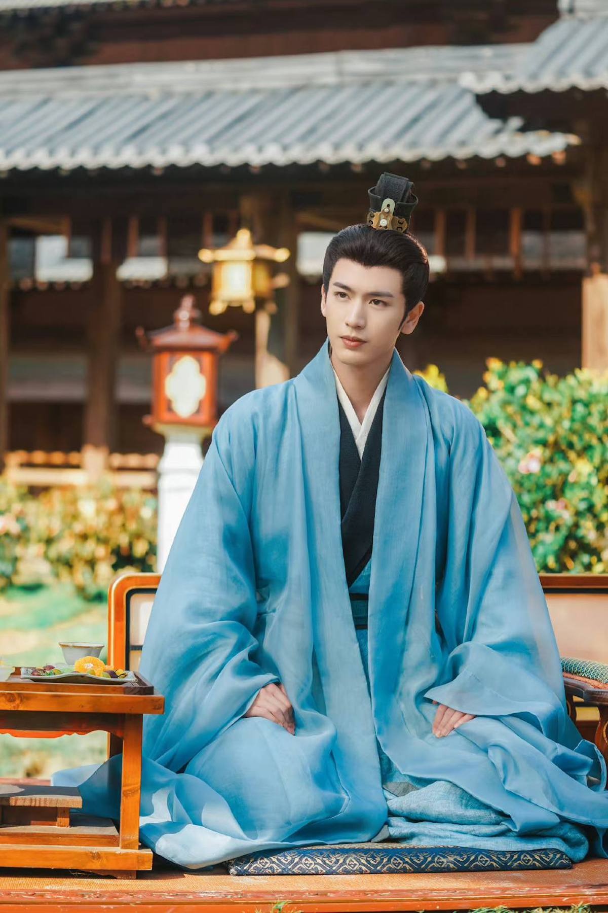 “Nam thần 97” bị rình mò, quấy rối tới mức đổi khách sạn 5 lần, phải tháo chạy khỏi sự kiện- Ảnh 3. “Nam thần 97” bị rình mò, quấy rối tới mức đổi khách sạn 5 lần, phải tháo chạy khỏi sự kiện- Ảnh 3.