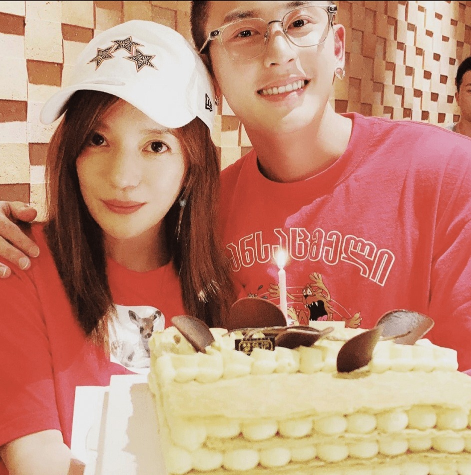 Triệu Vy còn gì sau cú