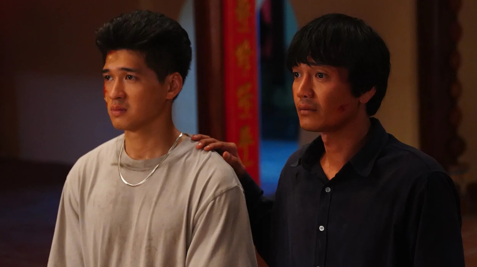 Khen phim Việt này cả đời không hết mất: Nam chính lập kỷ lục chưa từng có, du lịch một vùng tăng trưởng chóng mặt- Ảnh 3. Khen phim Việt này cả đời không hết mất: Nam chính lập kỷ lục chưa từng có, du lịch một vùng tăng trưởng chóng mặt- Ảnh 3.