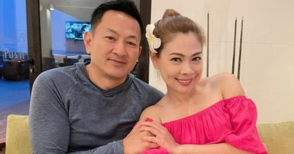 Nữ ca sĩ lấy chồng là ông chủ: “Nhân viên gửi scandal để ngăn chồng quen tôi” 26 Nữ ca sĩ lấy chồng là ông chủ: “Nhân viên gửi scandal để ngăn chồng quen tôi” tt2 1740111235530 17401112356692079698097 1740120262240 17401202623771928028869 13 0 256 465 crop 17401203277371611063532jpg