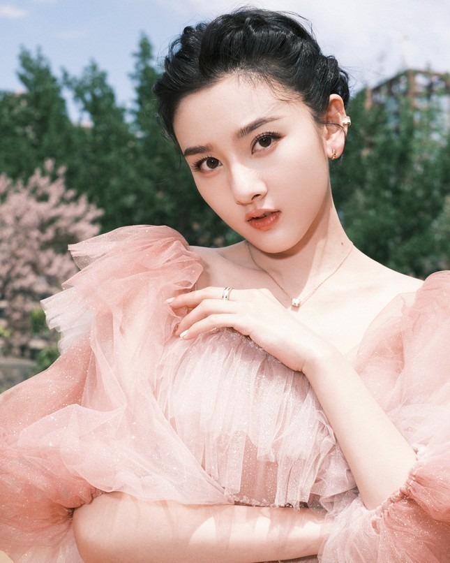 Rò rỉ kho ảnh thân mật gây chấn động cõi mạng của Rò rỉ kho ảnh thân mật gây chấn động cõi mạng của