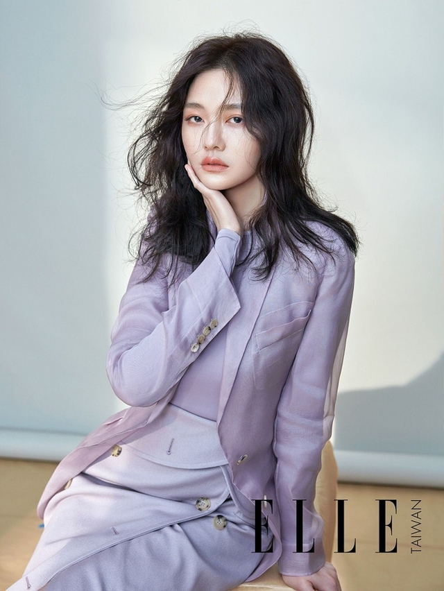 Nóng nhất Weibo: Mẹ Từ Hy Viên xóa ảnh chụp với con rể, hối hận vì gả con gái cho nam ca sĩ Hàn?- Ảnh 3. Nóng nhất Weibo: Mẹ Từ Hy Viên xóa ảnh chụp với con rể, hối hận vì gả con gái cho nam ca sĩ Hàn?- Ảnh 3.