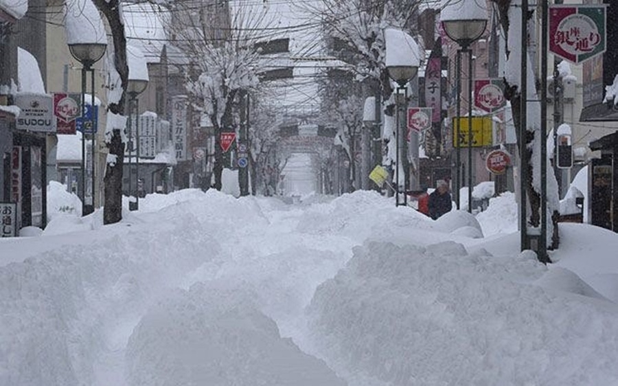 Mùa đông Nhật Bản tiếp tục khắc nghiệt, 21 người tử vong do bị tuyết vùi- Ảnh 1. Mùa đông Nhật Bản tiếp tục khắc nghiệt, 21 người tử vong do bị tuyết vùi- Ảnh 1.