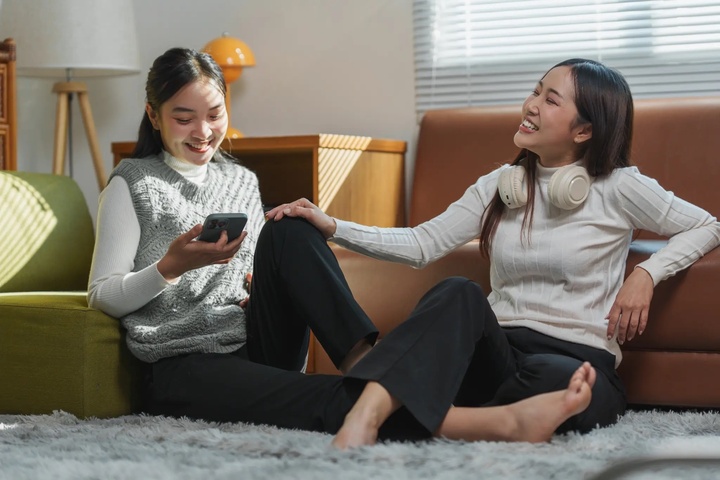 Vì sao gen Z thích ru rú trong nhà, ít khi chịu ra ngoài?- Ảnh 1. Vì sao gen Z thích ru rú trong nhà, ít khi chịu ra ngoài?- Ảnh 1.