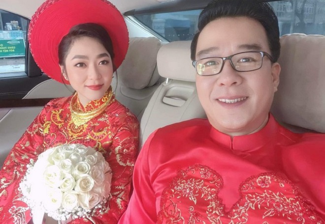 Nữ ca sĩ có hôn nhân ồn ào nhất nhì showbiz: Ở biệt thự 600 m2 tại Mỹ, giàu có, sống an nhiên sau sóng gió- Ảnh 2. Nữ ca sĩ có hôn nhân ồn ào nhất nhì showbiz: Ở biệt thự 600 m2 tại Mỹ, giàu có, sống an nhiên sau sóng gió- Ảnh 2.