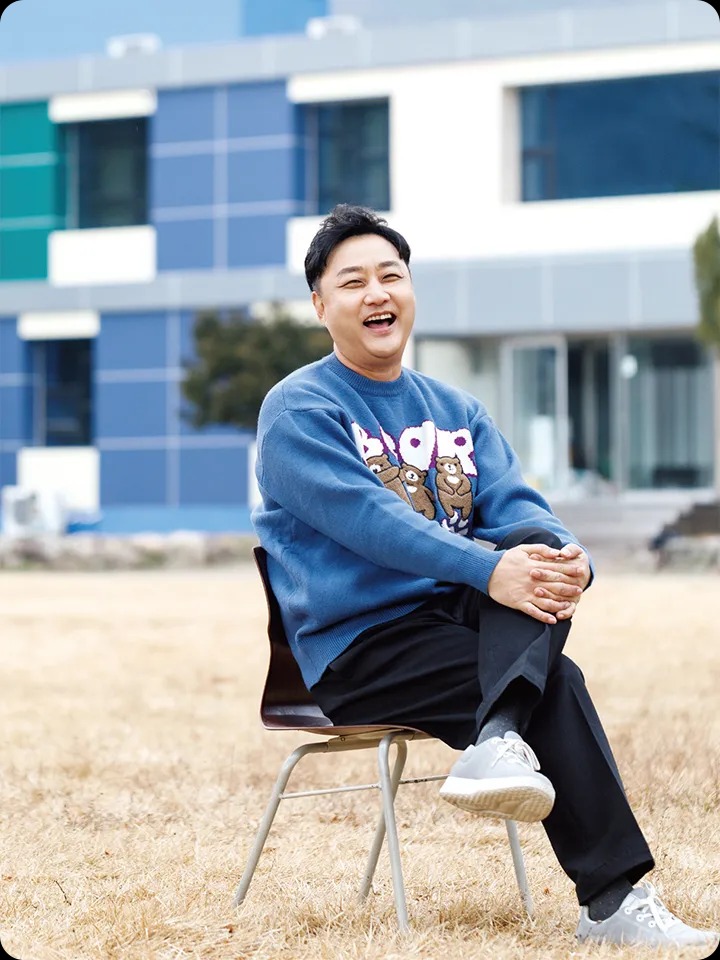 Kinh hoàng cảnh diễn viên ngã gục trên trường quay, lâm vào tình trạng nguy kịch- Ảnh 2.