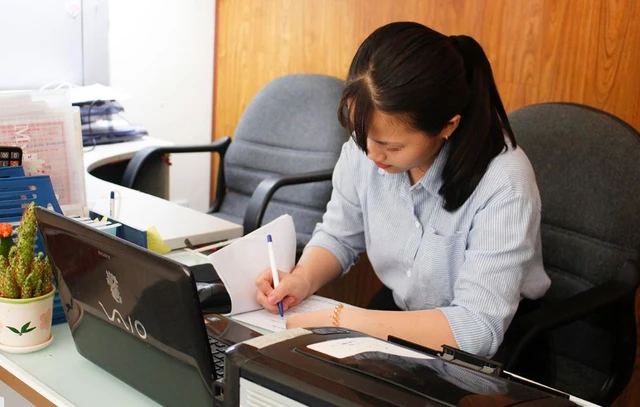 Kế toán chuyển khoản 3,8 tỷ đồng, công ty đối tác khẳng định chưa nhận được tiền, tòa phán quyết: 1 bên phải đền bù và trả lãi 6%/năm- Ảnh 1.