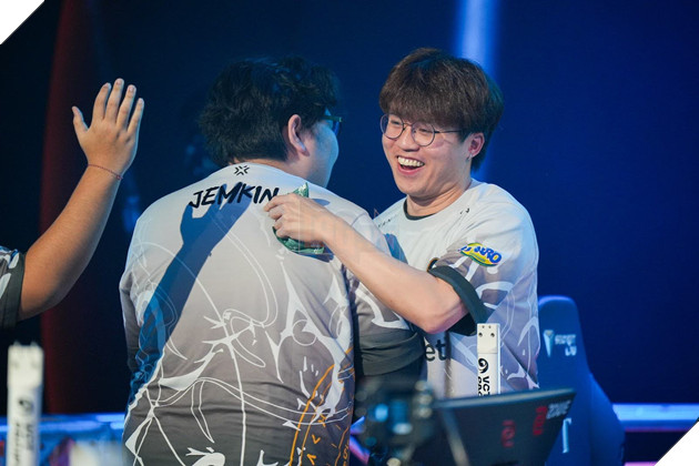 VALORANT: RRQ Vượt Qua PRX, Crazyguy Cùng Đồng Đội Giành Vé Đến EWC 2025 4