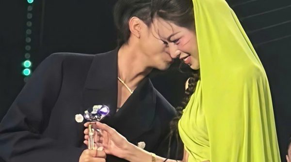 Ca sĩ Soobin - hoa hậu Thanh Thủy quá đẹp đôi, khán giả phát 'sốt' 30 Ca sĩ Soobin - hoa hậu Thanh Thủy quá đẹp đôi, khán giả phát 'sốt' untitled 1 1736989029 80 width740height495 auto cropjpg