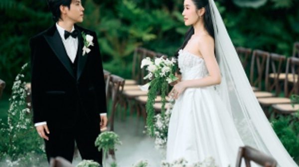 Lễ thành đôi của Vũ Cát Tường và bạn gái untitled 1 1739354134 140 width740height495 auto cropjpg