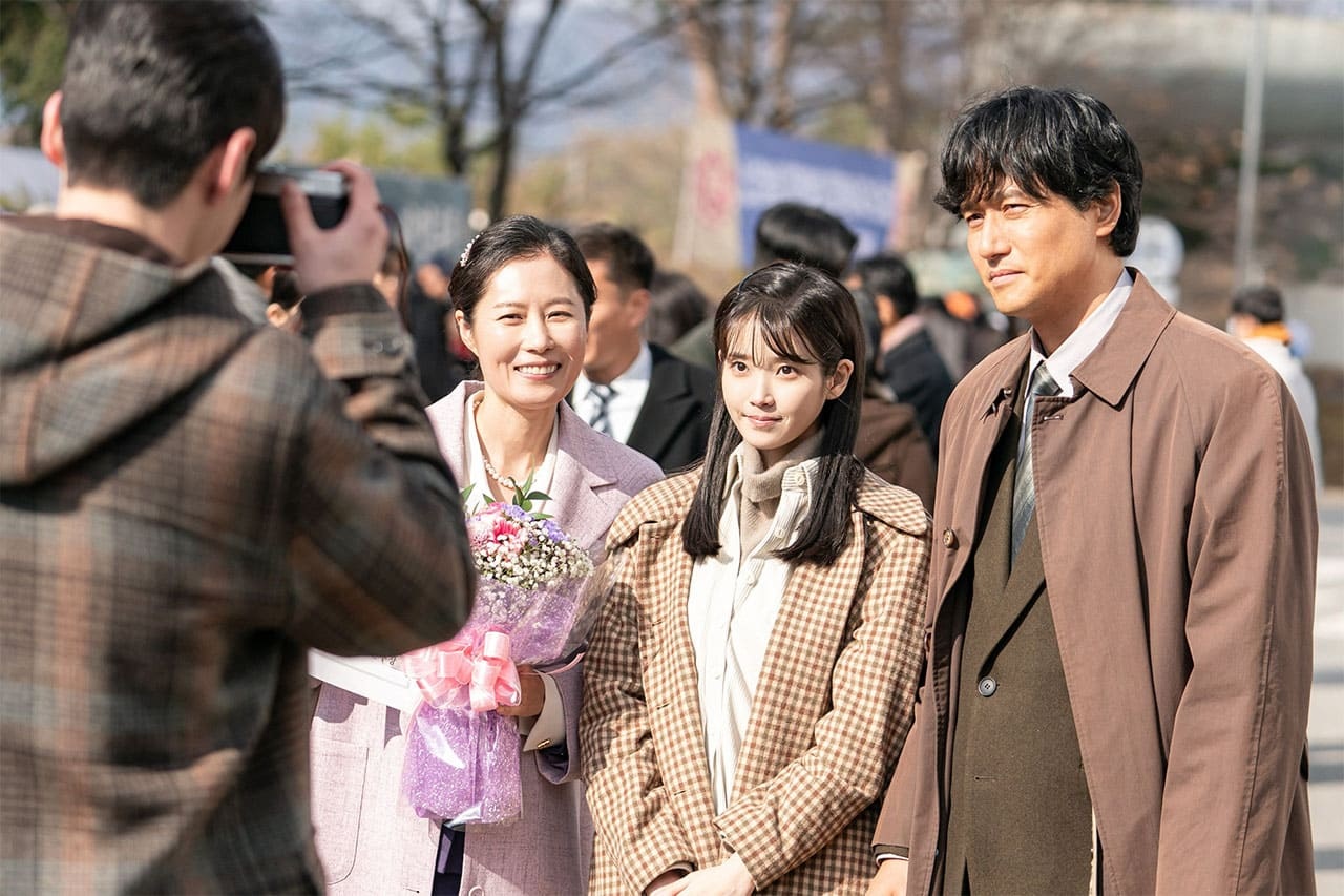 Người phụ nữ bí ẩn nhất màn ảnh Hàn hiện tại: Vang danh thiên hạ nhưng chẳng ai biết mặt,