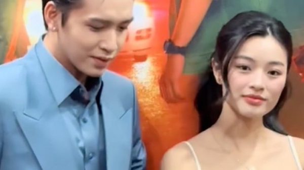 Khủng hoảng truyền thông của bộ phim Việt dùng xe cứu thương đưa diễn viên đến thảm đỏ 26 Khủng hoảng truyền thông của bộ phim Việt dùng xe cứu thương đưa diễn viên đến thảm đỏ untitled 1 1743142412 546 width740height495 auto cropjpg