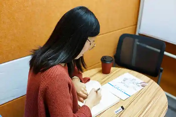 Nữ nhân viên bị sa thải vì không đủ năng lực làm việc: Tòa án tuyên bố công ty phải bồi thường hơn 127 triệu đồng- Ảnh 1. Nữ nhân viên bị sa thải vì không đủ năng lực làm việc: Tòa án tuyên bố công ty phải bồi thường hơn 127 triệu đồng- Ảnh 1.