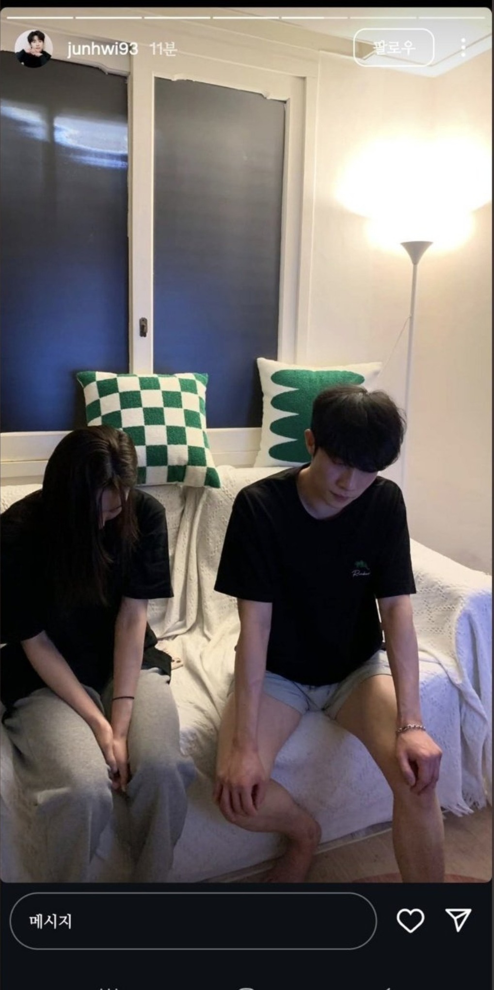 Vụ nam diễn viên bị bắt gian ngay trước ngày cưới: Nghe 3 bài giải thích càng thấy không thể tin nổi- Ảnh 1. Vụ nam diễn viên bị bắt gian ngay trước ngày cưới: Nghe 3 bài giải thích càng thấy không thể tin nổi- Ảnh 1.