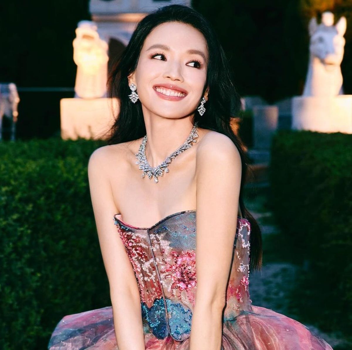 Chấn động vụ Thư Kỳ bị