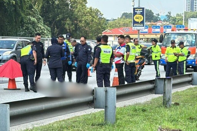 Cãi nhau với chồng trên ô tô, người phụ nữ rơi xuống đường, nói 1 câu cuối cùng trước khi qua đời- Ảnh 1.