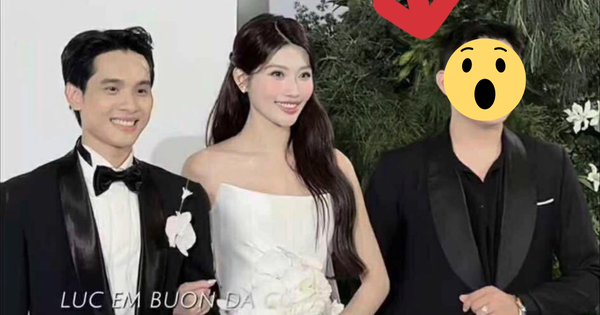 Chế Nguyễn Quỳnh Châu lần đầu lên tiếng vụ người lạ đột nhập vào đám cưới untitled design 3 1761703412499639762730 1761707248554 17617072490932102687829 1761829716855712105415 825 0 1460 1212 crop 17618397517301463896417png