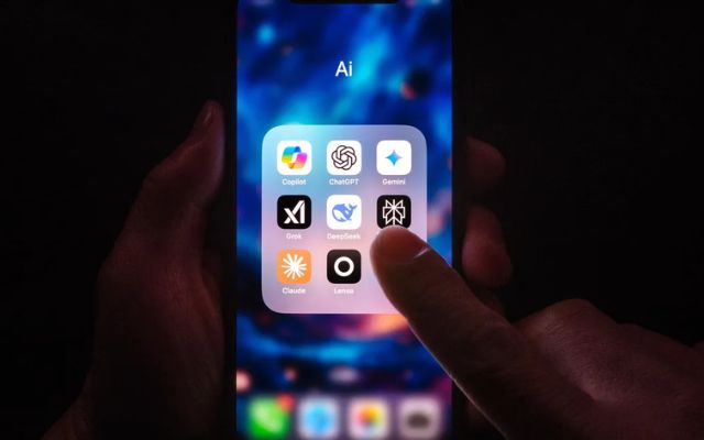 Hãy dừng lại ngay lập tức nếu bạn đang sử dụng ChatGPT cho 10 mục đích này- Ảnh 1.