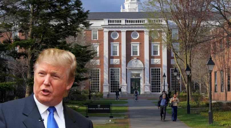 NÓNG: Đại học Harvard bị cấm nhận sinh viên nước ngoài- Ảnh 1.