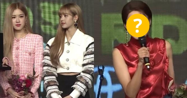 BLACKPINK tới muộn tại lễ trao giải lớn, đồng nghiệp phải câu giờ cứu nguy bằng hành động kỳ lạ 27 BLACKPINK tới muộn tại lễ trao giải lớn, đồng nghiệp phải câu giờ cứu nguy bằng hành động kỳ lạ untitled project 18 17387263385581229302382 0 0 350 668 crop 1738726360440108737194jpg