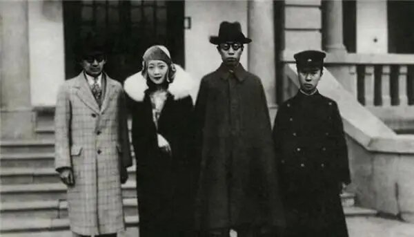 Hoàng hậu Uyển Dung bị hoàng đế Phổ Nghi giam trong