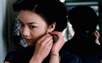 Hiếm có diễn viên nào dám hi sinh vì nghệ thuật như cô gái này, 22 tuổi đóng 1 bộ phim 18+ rồi bị gọi là