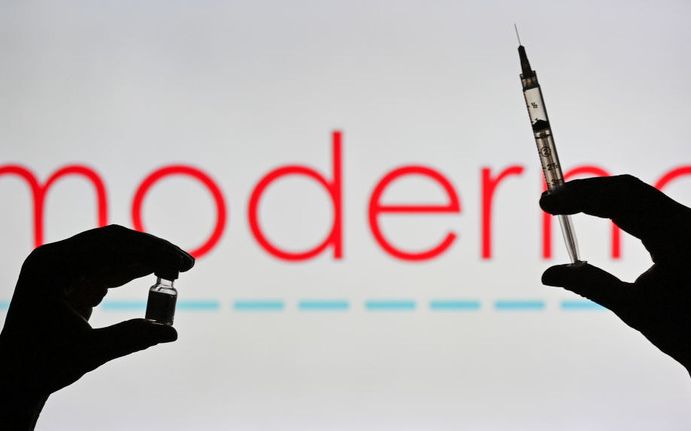 Bê bối mới của hãng Moderna do vi phạm quy định tiêm vaccine ngừa COVID-19- Ảnh 1. Bê bối mới của hãng Moderna do vi phạm quy định tiêm vaccine ngừa COVID-19- Ảnh 1.