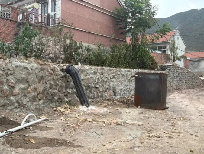 Ngôi làng bất ngờ đổi đời nhờ nước giếng sâu: Nhiều hộ gia đình kiếm tới hơn 1,48 tỷ đồng mỗi năm- Ảnh 2. Ngôi làng bất ngờ đổi đời nhờ nước giếng sâu: Nhiều hộ gia đình kiếm tới hơn 1,48 tỷ đồng mỗi năm- Ảnh 2.