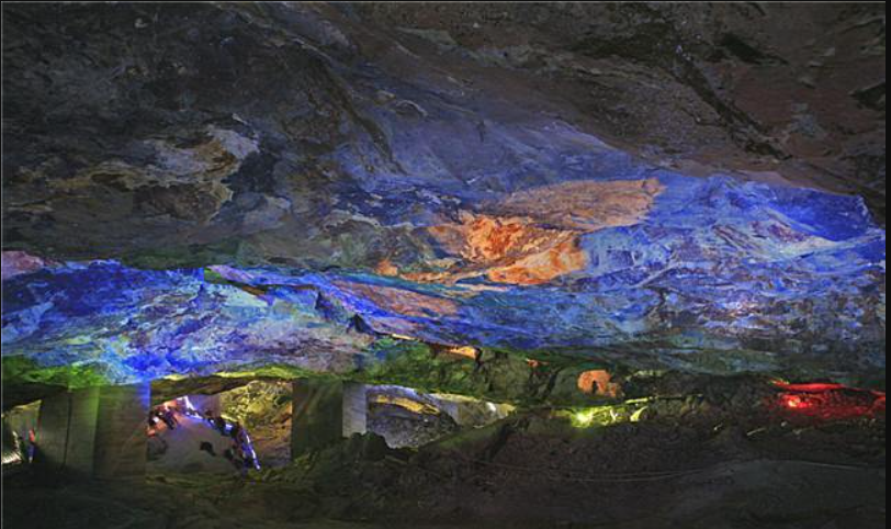 Công nhân báo phát hiện khối vàng 45 tấn trị giá hơn 44.000 tỷ đồng, chính quyền phong tỏa khẩn cấp công viên- Ảnh 2. Công nhân báo phát hiện khối vàng 45 tấn trị giá hơn 44.000 tỷ đồng, chính quyền phong tỏa khẩn cấp công viên- Ảnh 2.