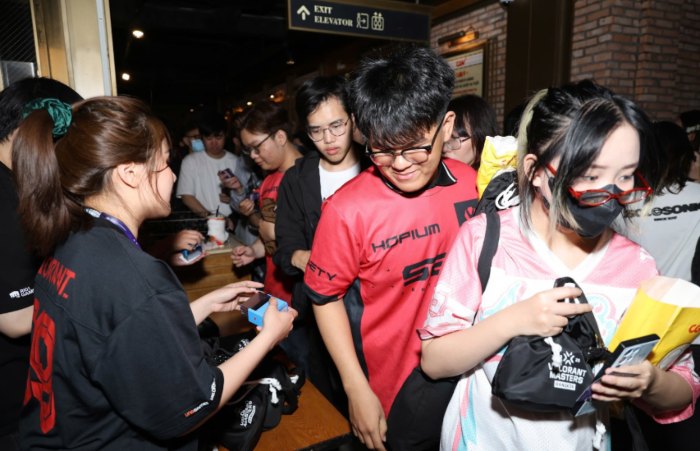 Game thủ VALORANT toàn quốc cháy hết mình cùng Viewing Party Masters Bangkok vct masters bangkok 2025 3