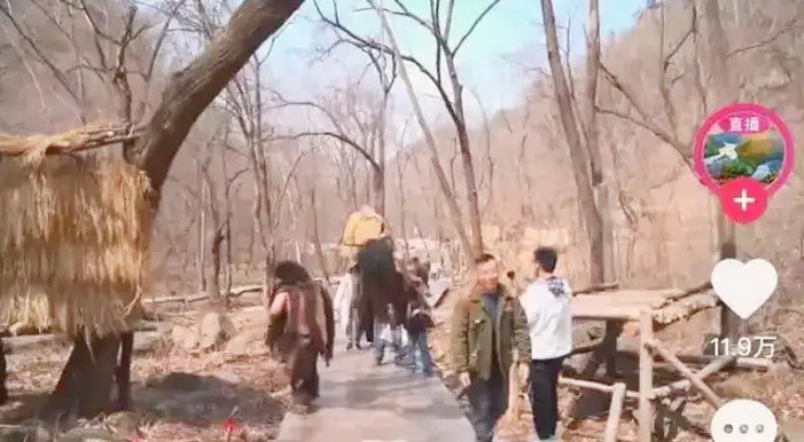 Việc nhẹ lương cao: Kiếm gần 2 triệu/ngày, gần 4.000 người tranh suất- Ảnh 2.