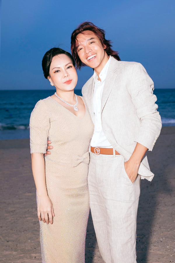 Nghệ sĩ Việt Hương đang ở đâu?- Ảnh 3.