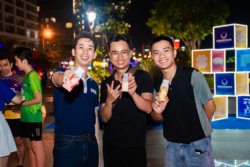 Các sản phẩm sữa chua Vinamilk đồng hành cùng người dân tại các điểm chiếu phim ngoài trời diễn ra xuyên suốt DANAFF III.