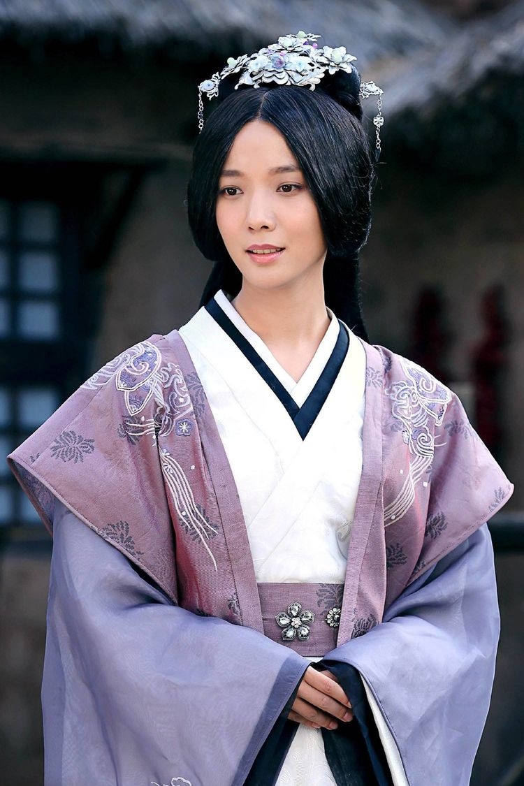 Sự hết thời của 1 sao hạng A: Phim mới chỉ bán được 2 vé, nhan sắc lẫn EQ đều thua đời tuyệt đối- Ảnh 5.