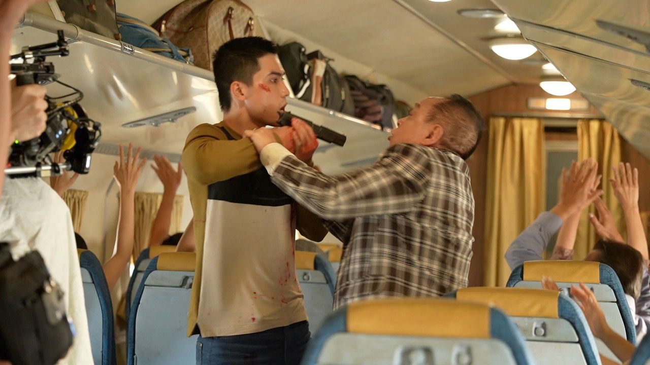 2 nam diễn viên Tử Chiến Trên Không bị nghi