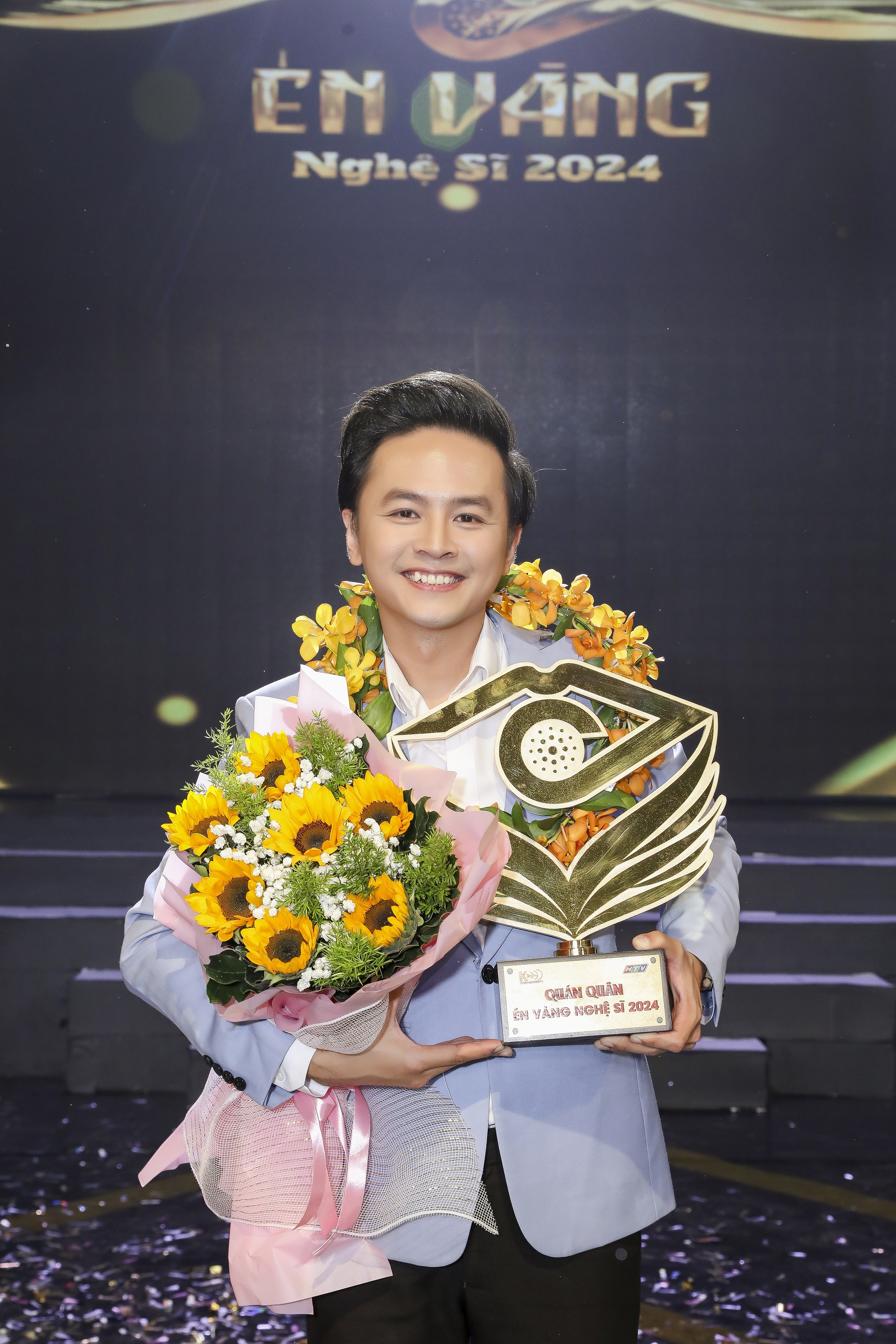 Quán quân Văn Anh: Quán quân Văn Anh: