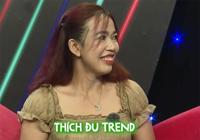 Vừa gặp gỡ, trai tân U40 được cô nàng hơn tuổi chủ động massage - 3