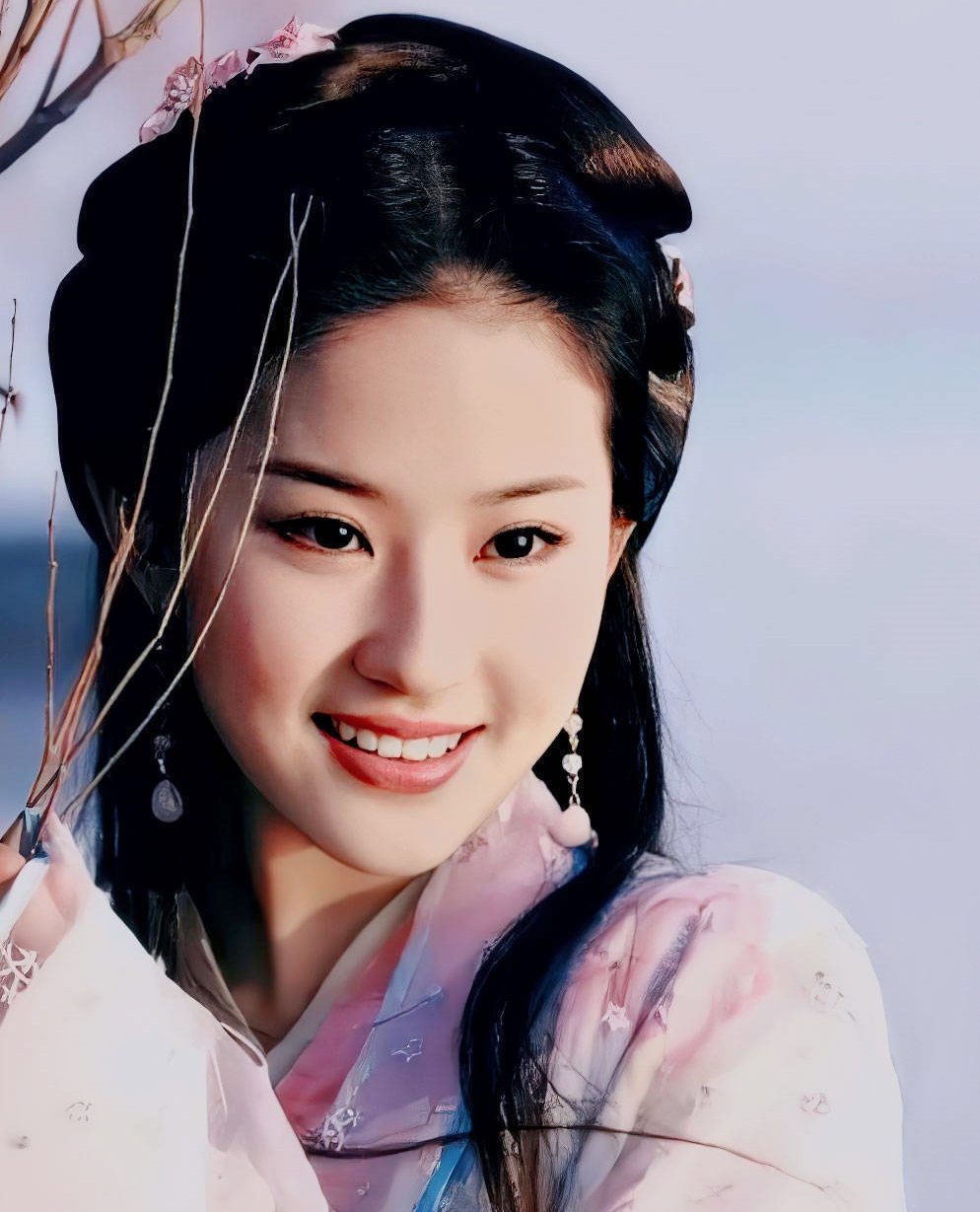 Dùng AI phục dựng chân dung “thần tiên tỷ tỷ” Vương Ngữ Yên, nhìn sang Lưu Diệc Phi mà tá hỏa