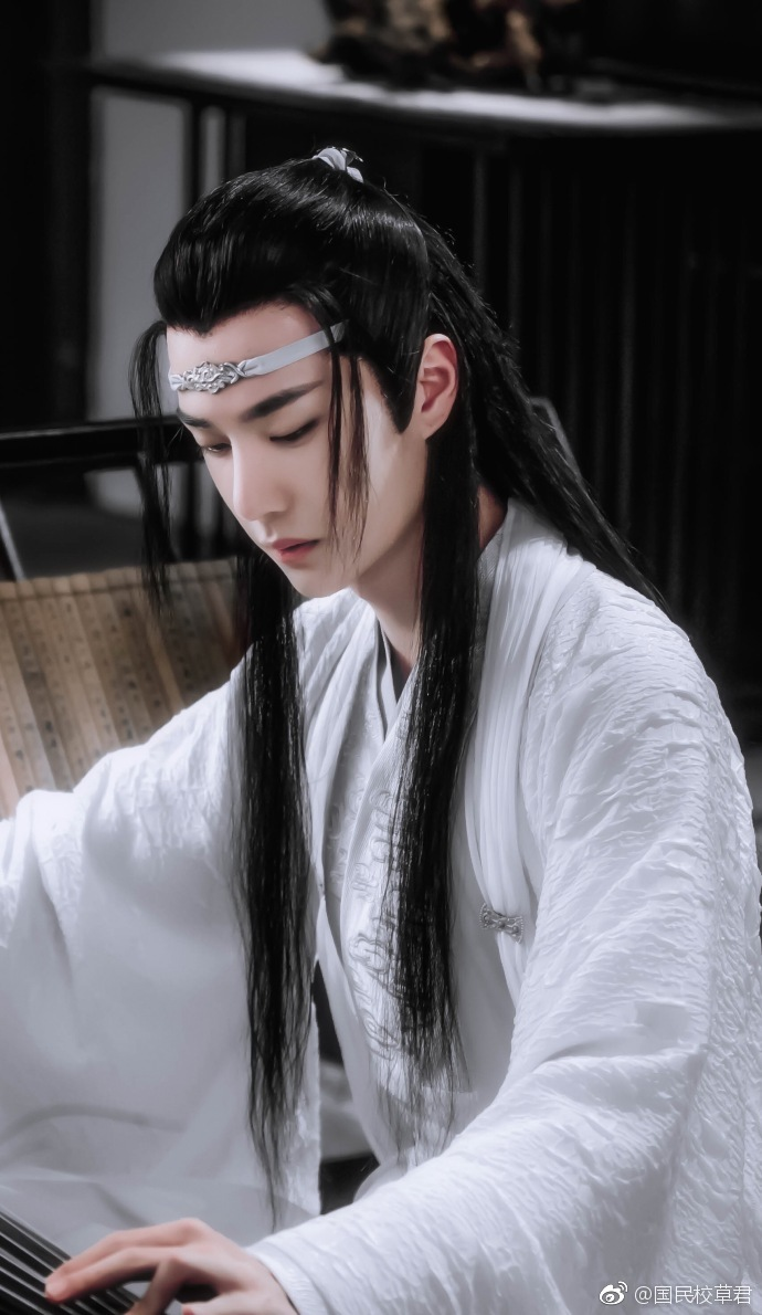 10 mỹ nam cổ trang đẹp nhất Trung Quốc: Dương Dương - La Vân Hi mất hút, hạng 1 là cái tên không ai nghĩ tới- Ảnh 5. 10 mỹ nam cổ trang đẹp nhất Trung Quốc: Dương Dương - La Vân Hi mất hút, hạng 1 là cái tên không ai nghĩ tới- Ảnh 5.