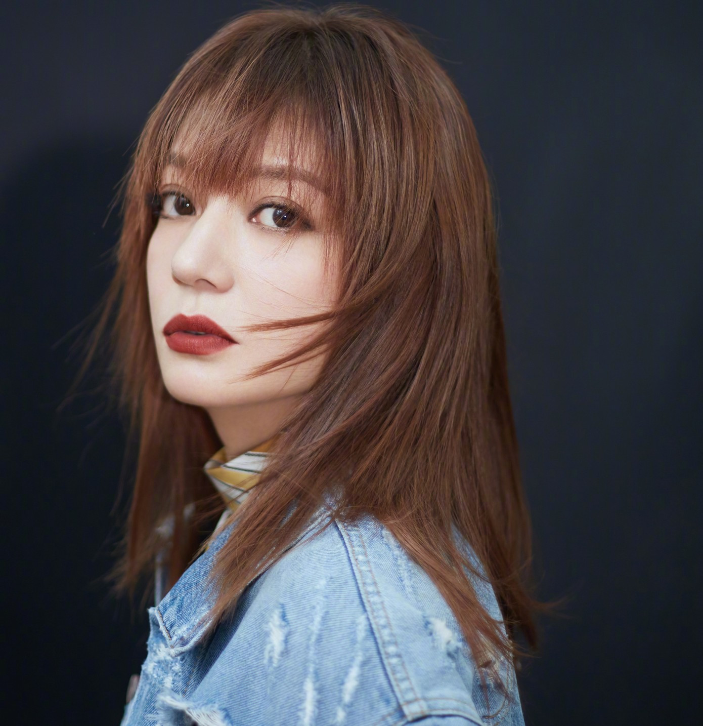 Sai lầm khiến Triệu Vy đóng băng hết tài sản- Ảnh 2.