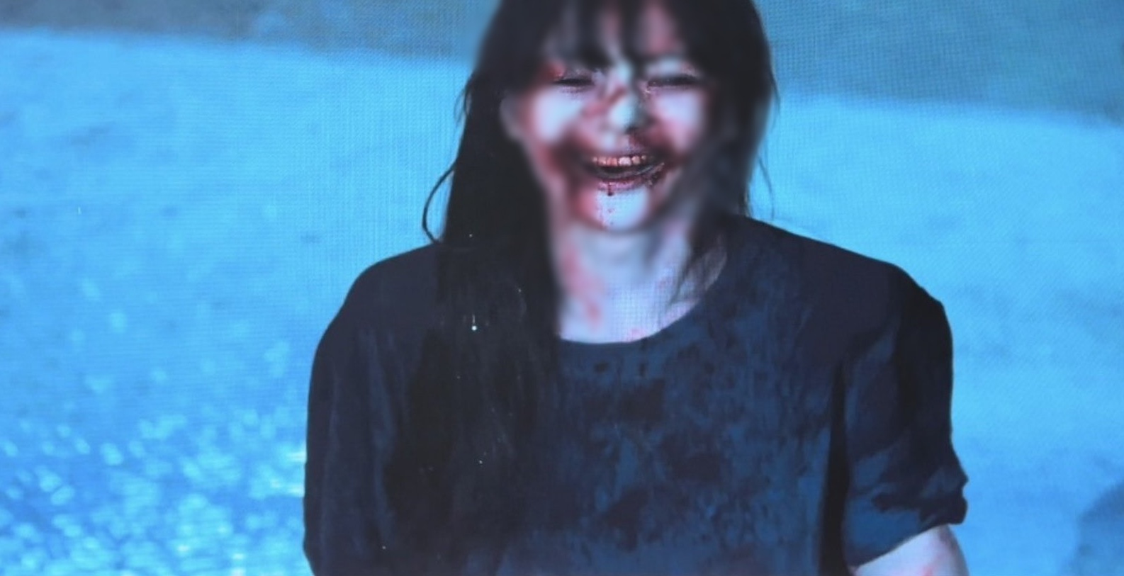 Không thể nhận ra Kim Yoo Jung nữa, em gái quốc dân làm sao thế này?- Ảnh 6. Không thể nhận ra Kim Yoo Jung nữa, em gái quốc dân làm sao thế này?- Ảnh 6.