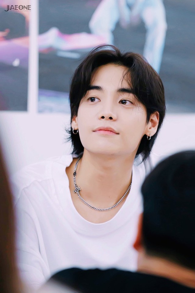 Chủ tịch 9X đẹp trai nhất showbiz biến mất bí ẩn suốt 5 năm, netizen phát hoảng: “Cứ như hoàn toàn bốc hơi vậy”- Ảnh 2.