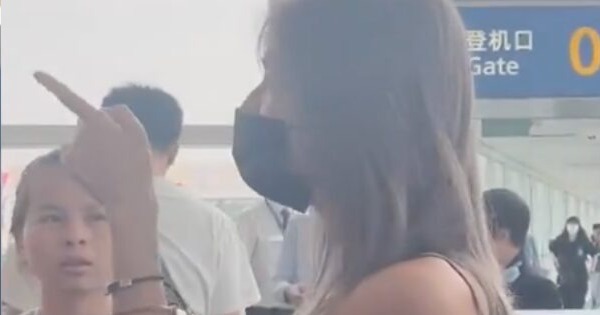 Clip căng: Nữ ca sĩ 2K chỉ tay thẳng mặt mắng 1 người đàn ông giữa sân bay, biết lí do càng sững sờ! will sleeping 37 17463307570831660599169 1746340498936 17463405111351837095547 0 599 315 1200 crop 1746340762945236467751jpg